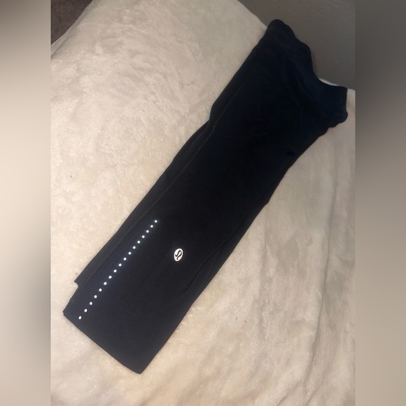 NEW lululemon Align™ High-Rise Crop 21" - size 2 - Picture 1 of 3